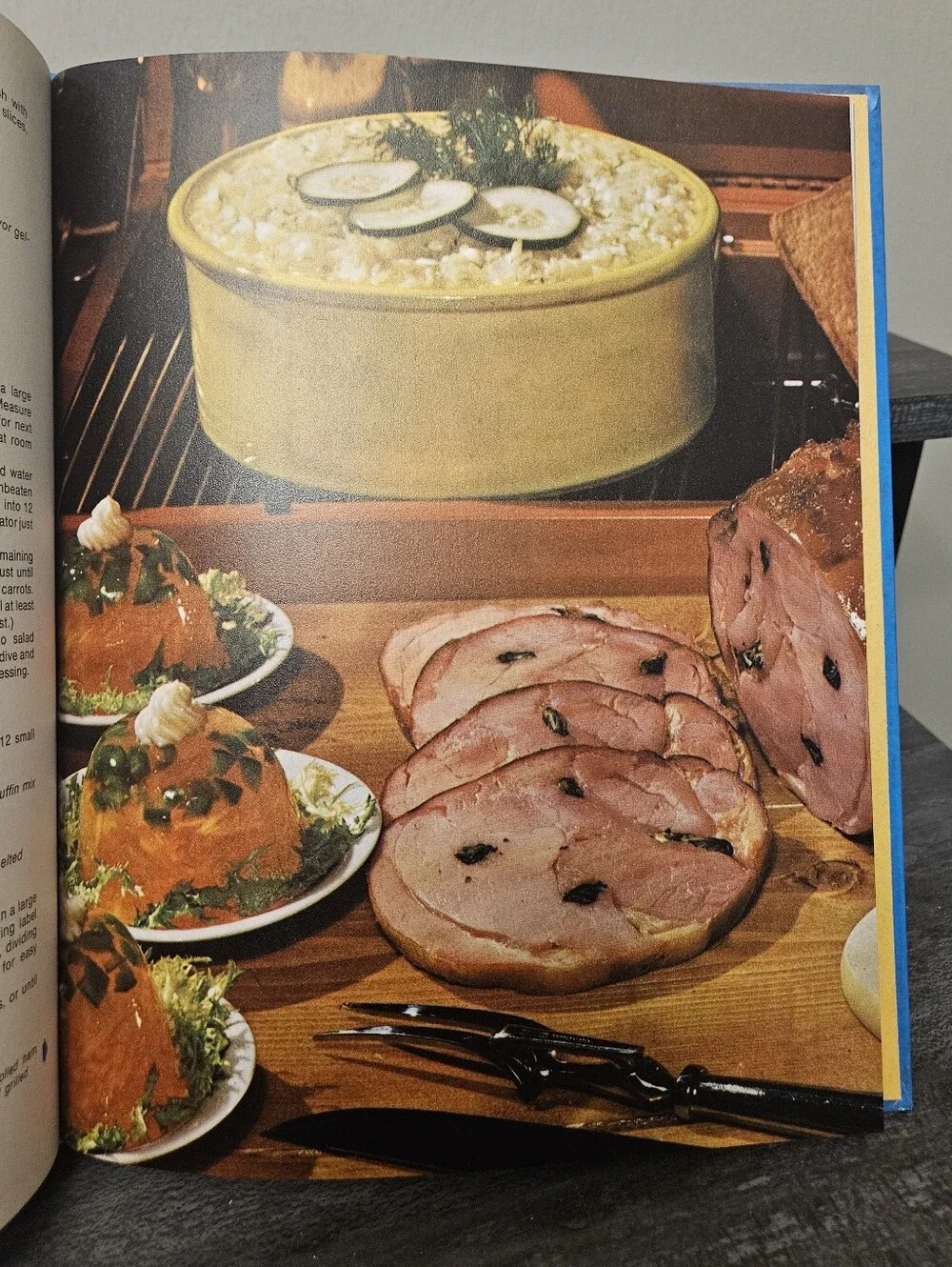 Vintage 1972 Family Circle Illustrated Library of Cooking Volume 6 Hardcover